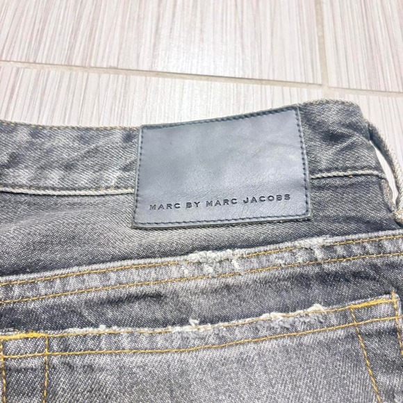 Marc by Marc Jacobs MJ110 Japanese Fabric Low-Rise Slim‎ Straight Jeans 30/34 - Picture 3 of 7